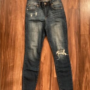 STS Blue Trendy Distressed Women's Straight Leg/Skinny Jeans sz 25